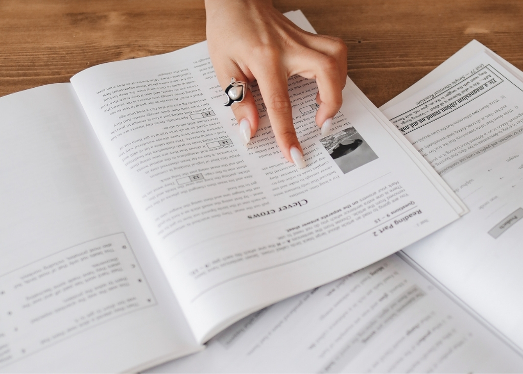 High-quality translations for documents, such as maintenance manuals for machinery and further equipment operation guides.
